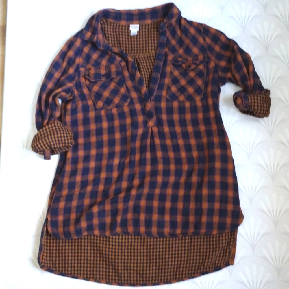 River canyon blues plaid top